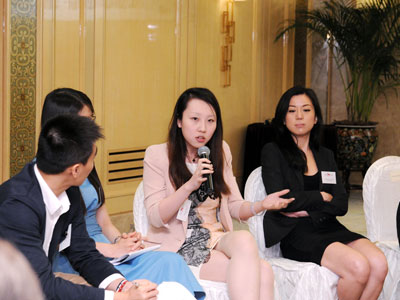 Kwok Scholarships Roundtable and Annual Dinner 2015 - 43